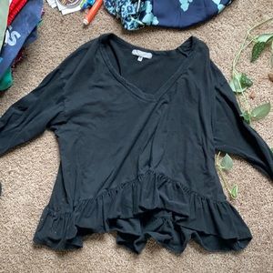 Black M long sleeve urban outfitters